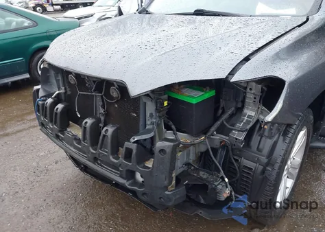 2010 Toyota Highlander Limited V6 z USA, uszkodzony, nr VIN 5TDDK3EH4AS025090